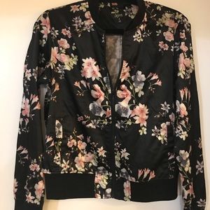 City Streets floral light windbreaker satin jacket